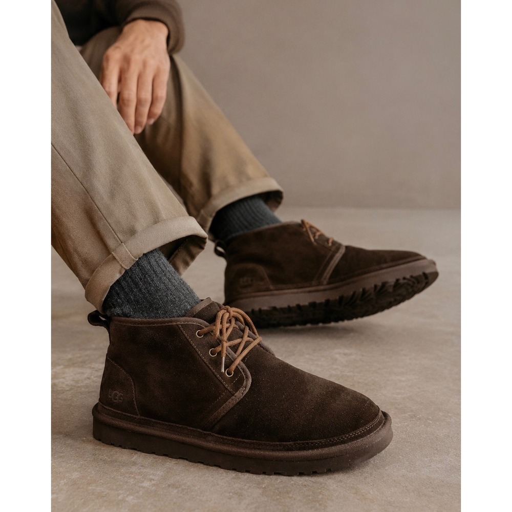 UGG Neumel Chocolate Brown Suede Lace Up Chukka Boots Mens 10